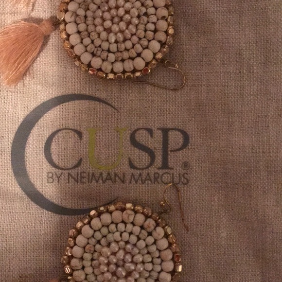Statement earrings - Picture 5 of 5
